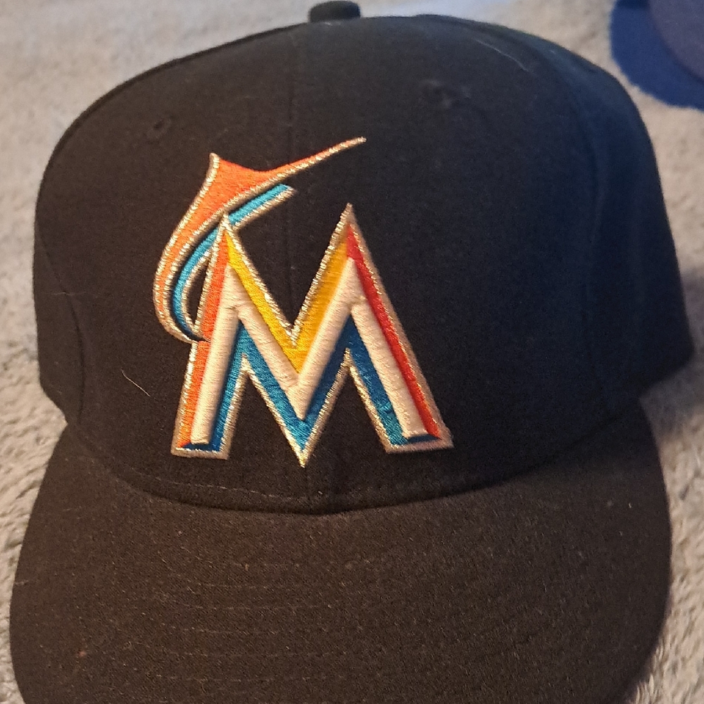 New Era Black Miami Marlins Hat